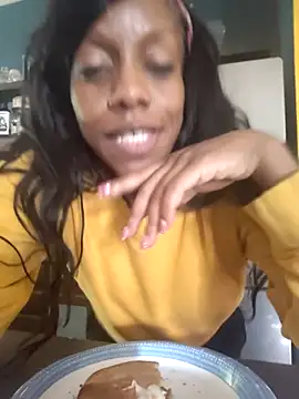 Snapshot of NatalieGainer_goodies chatting on May 5, 2:58 pm NatalieGainer goodies online show from May 5, 2:58 pm