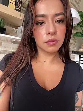 foxxy lover online show from April 13, 4:23 pm