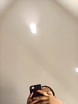 LiaRose- online show from March 31, 9:48 pm