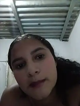 LiaRose- online show from May 13, 1:36 am