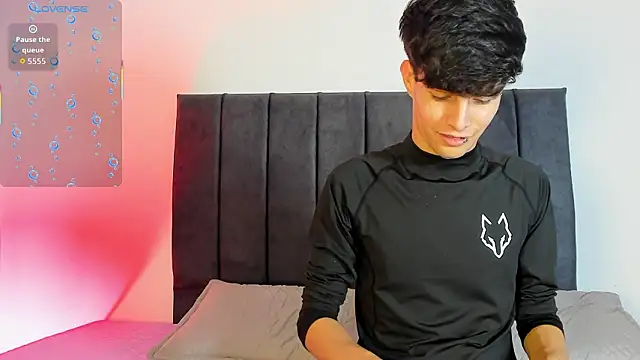 axxxel twink online show from March 23, 2:04 am