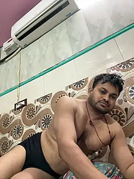 Snapshot of Jagjit07 chatting on July 12, 7:27 pm Jagjit07 online show from July 12, 7:27 pm
