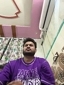 Snapshot of Jagjit07 chatting on July 20, 3:36 pm Jagjit07 online show from July 20, 3:36 pm