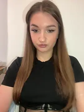 Green eyes lady online show from March 10, 12:43 pm