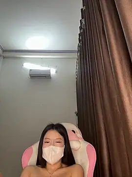 Snapshot of wang1472581 chatting on February 25, 9:30 am wang1472581 online show from February 25, 9:30 am