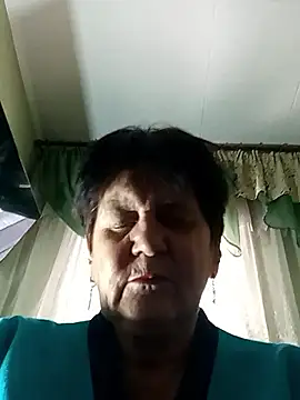 Snapshot of IrchykLove chatting on February 3, 1:38 pm IrchykLove online show from February 3, 1:38 pm