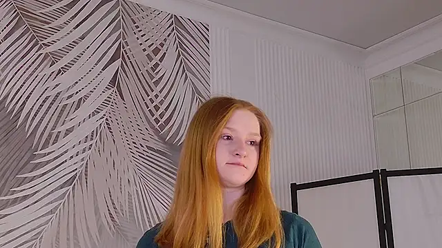 Snapshot of AmandaWatts chatting on February 25, 5:06 am AmandaWatts online show from February 25, 5:06 am