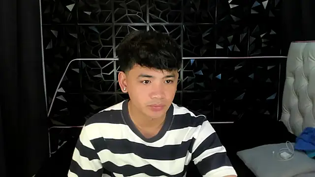 Snapshot of spoiledmycock chatting on February 6, 12:26 am spoiledmycock online show from February 6, 12:26 am