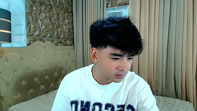 Snapshot of spoiledmycock chatting on February 21, 5:03 pm spoiledmycock online show from February 21, 5:03 pm