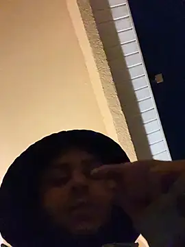 Snapshot of Tu_PaPi_Favorito chatting on February 3, 4:10 am Tu PaPi Favorito online show from February 3, 4:10 am