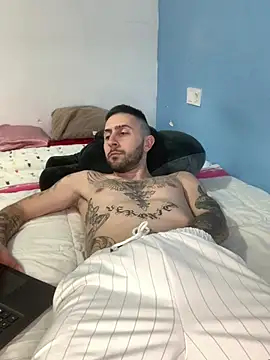 robeertiito online show from March 22, 4:10 pm