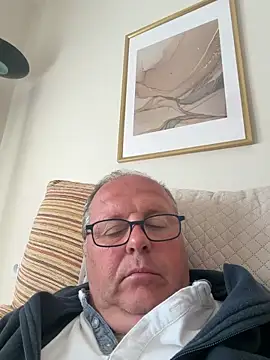 YachtCaptain10 online show from April 23, 9:41 am