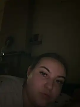 Snapshot of AlyaX_X chatting on February 27, 4:18 pm AlyaX X online show from February 27, 4:18 pm