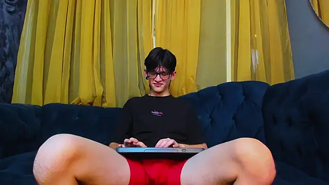 Snapshot of Jax_valentine chatting on February 26, 11:04 pm Jax valentine online show from February 26, 11:04 pm