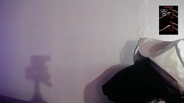 sienna rose pym online show from March 25, 12:22 pm