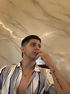 Thiago Olsen online show from February 27, 10:04 am