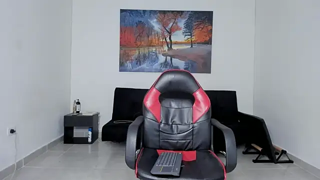 ryanwhite3 online show from February 12, 1:11 am