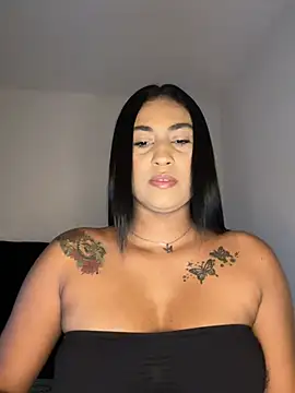 Snapshot of mari_pauli_xx chatting on February 20, 12:07 am mari pauli xx online show from February 20, 12:07 am