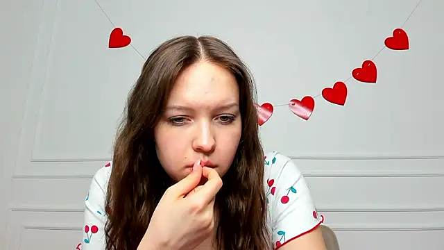 Snapshot of lunahush chatting on February 24, 9:24 pm lunahush online show from February 24, 9:24 pm