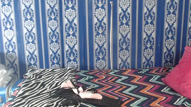 FlameZee online show from February 19, 9:49 am