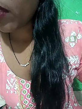 Snapshot of Parul-009 chatting on March 2, 5:19 am Parul-009 online show from March 2, 5:19 am