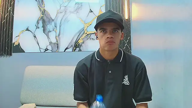 Snapshot of samuel_wyatt chatting on February 20, 12:38 pm samuel wyatt online show from February 20, 12:38 pm