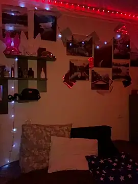 Carolina G0lden online show from April 8, 9:26 pm