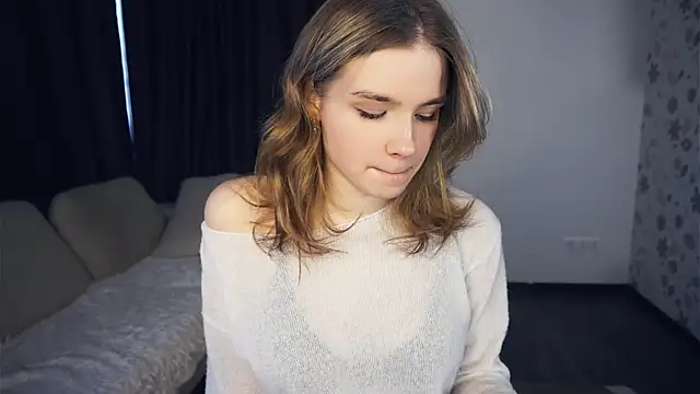 EarthaStinett online show from February 6, 11:46 am