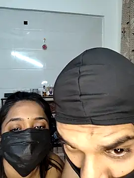 Snapshot of Curvy_Simran chatting on March 1, 10:45 pm Curvy Simran online show from March 1, 10:45 pm