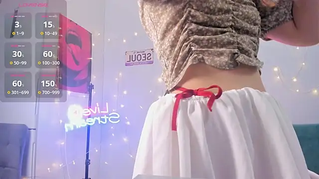 Snapshot of leehaeun7 chatting on February 10, 8:13 pm leehaeun7 online show from February 10, 8:13 pm