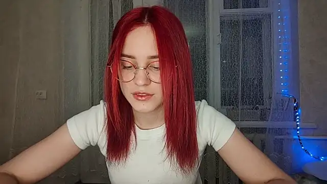 Snapshot of CalandraRolon chatting on March 1, 5:48 pm CalandraRolon online show from March 1, 5:48 pm