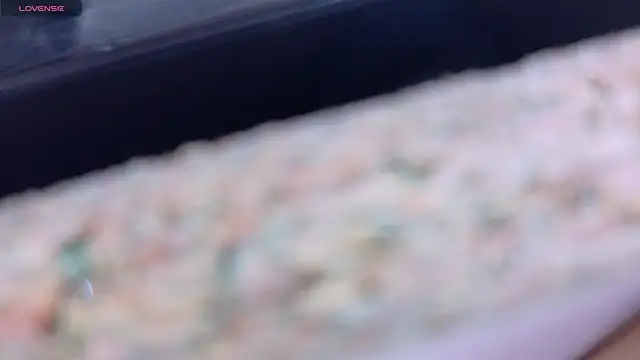 Becca hill  online show from April 17, 1:36 pm