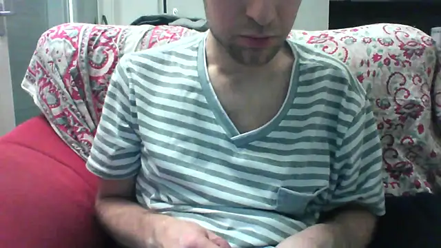 Snapshot of andre_italy chatting on April 19, 9:17 pm andre italy online show from April 19, 9:17 pm