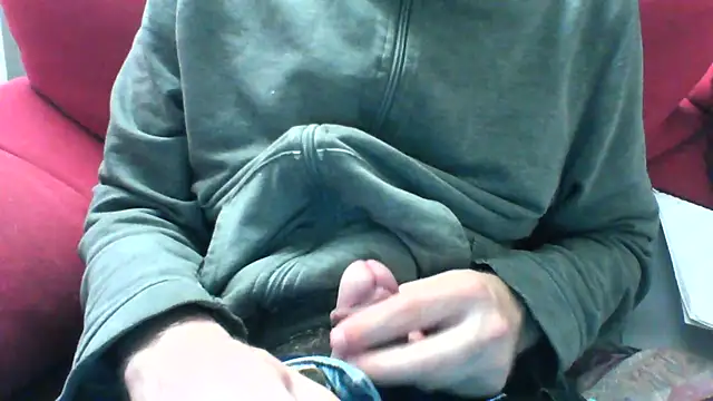 Snapshot of andre_italy chatting on May 12, 8:50 pm andre italy online show from May 12, 8:50 pm