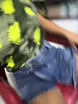 Snapshot of Baby_morena12 chatting on February 2, 10:41 pm Baby morena12 online show from February 2, 10:41 pm