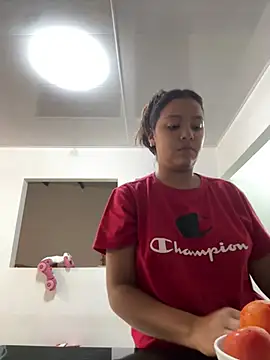 Snapshot of Baby_morena12 chatting on February 5, 11:20 pm Baby morena12 online show from February 5, 11:20 pm