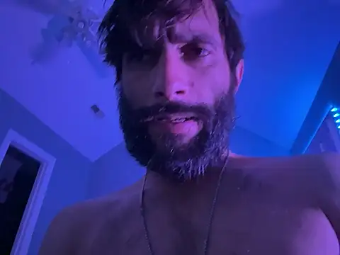 Snapshot of TrndSettr chatting on February 28, 10:44 pm TrndSettr online show from February 28, 10:44 pm