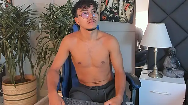 kai storn online show from April 14, 11:16 am