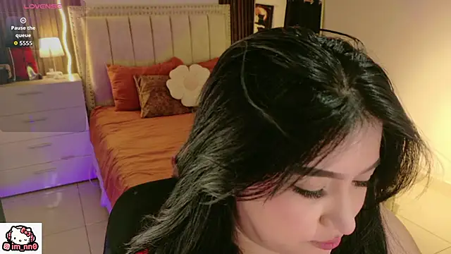 ninna sweet online show from March 25, 3:29 pm