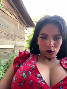 Kitty Wild 19 online show from May 27, 10:07 pm