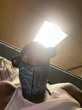 ProveYourLoyalty2 online show from February 28, 7:42 am