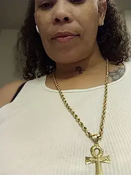 harleycakess online show from April 11, 10:47 pm