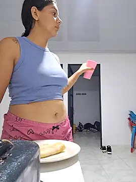 Cris18sexy online show from March 29, 2:33 am