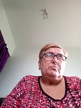 SusanStar874 online show from April 14, 1:17 pm