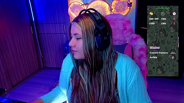 Snapshot of ALIS_E_G chatting on February 15, 1:09 pm ALIS E G online show from February 15, 1:09 pm