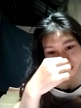 Snapshot of bemupcute chatting on March 1, 1:24 pm bemupcute online show from March 1, 1:24 pm