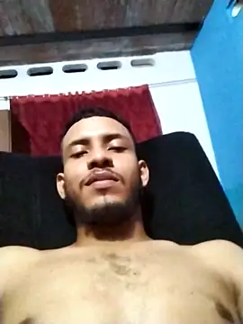 Snapshot of Dondhay chatting on May 8, 3:23 am Dondhay online show from May 8, 3:23 am
