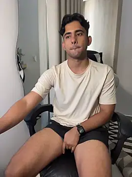 Snapshot of ChrissBlacks chatting on March 1, 7:49 pm ChrissBlacks online show from March 1, 7:49 pm