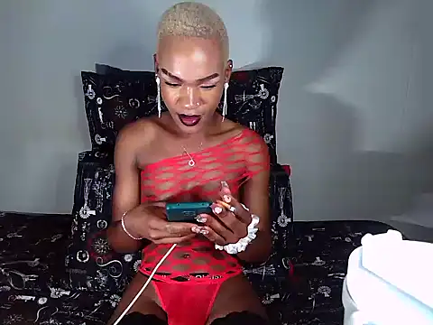 Snapshot of Riaanxxx chatting on February 17, 10:38 pm Riaanxxx online show from February 17, 10:38 pm