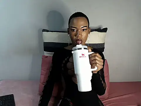 Snapshot of Riaanxxx chatting on February 26, 11:59 pm Riaanxxx online show from February 26, 11:59 pm